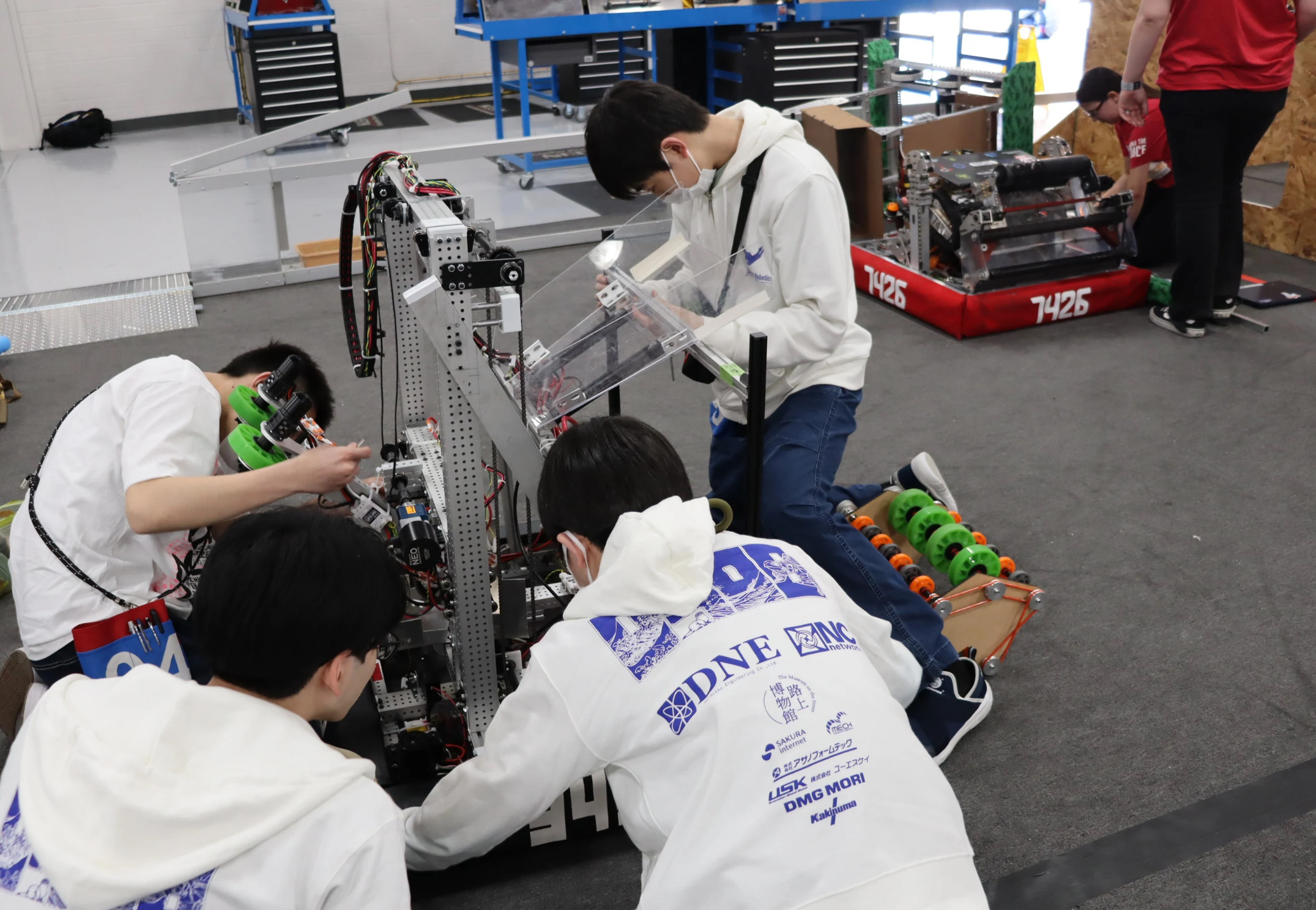 未来を創る中・高校生たちのストーリー ──郁文館「ZENSHIN」世界への挑戦記 02. 挑戦の舞台裏 ロボット設計に込めた情熱と学び
