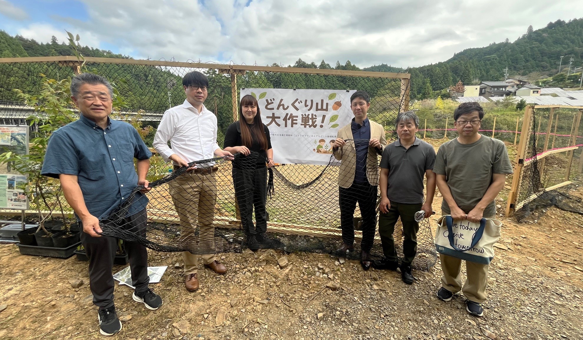 現場負担をどう減らすか　—林業の課題から見える「素材選定」の新しい視点と、社会と伴走するものづくりの在り方 